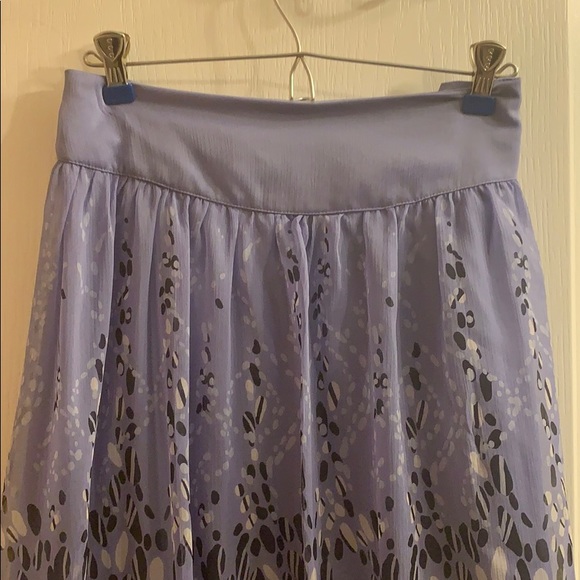 Express Floral Skirt, Size 10, Never Worn - Picture 3 of 3